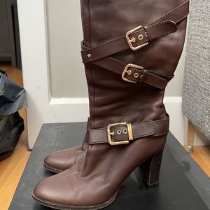 Dolce and Gabbana boots size 39